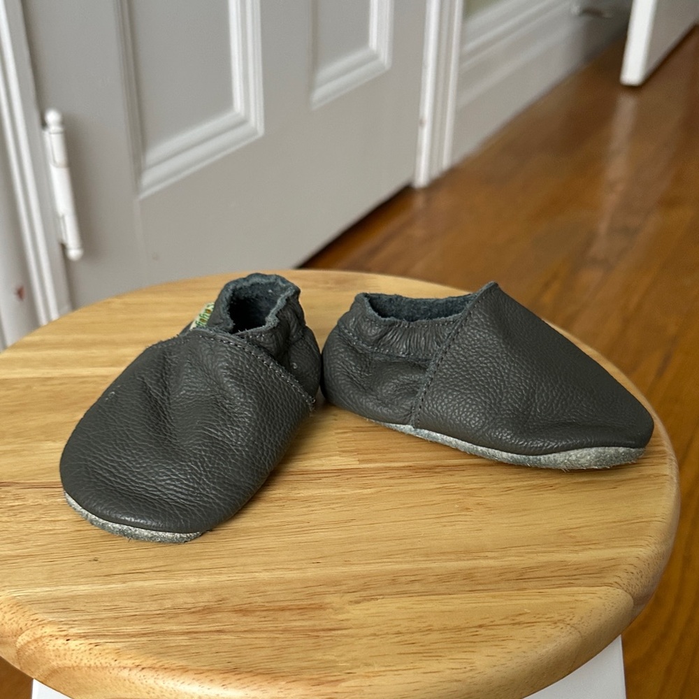 Soft Leather Kids Shoes - Gray